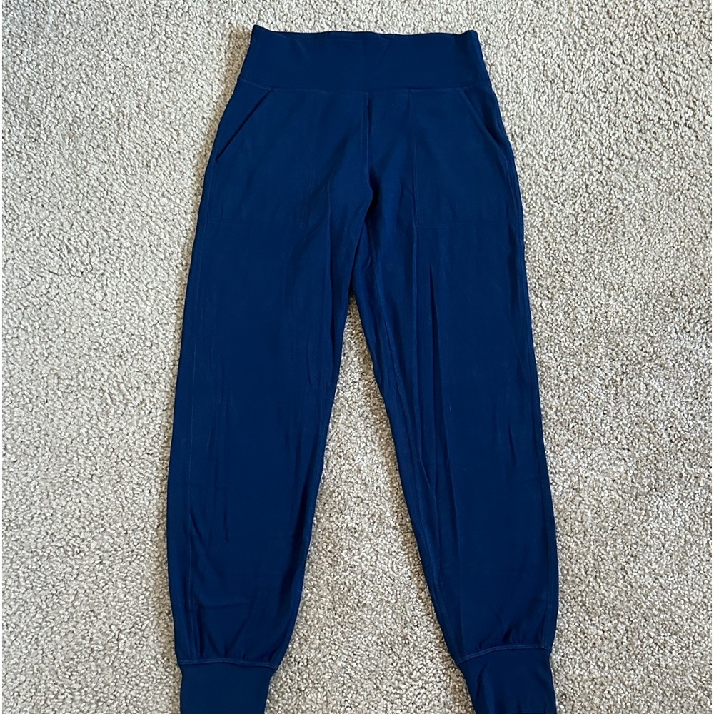 lululemon - align jogger - navy - 6